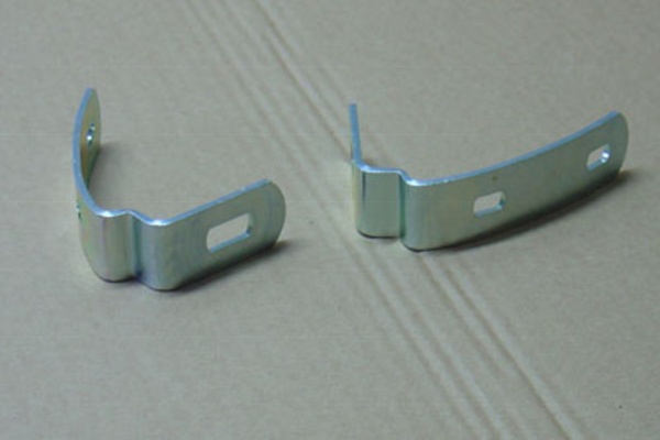 fairing brackets (front curved kinked type) 750-900ss 1974>1977
