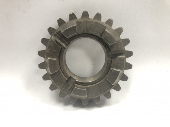 3rd Gear Layshaft, 22 Teeth.  Used condition.