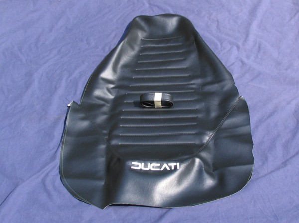 900sd seat cover whale tail type