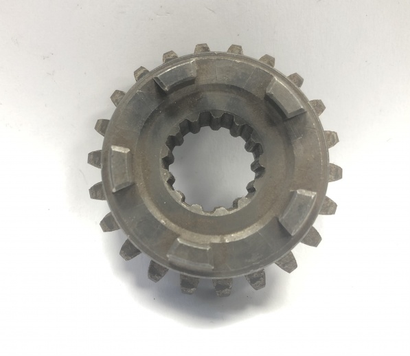 5th Gear Layshaft, 22 teeth.  Used conditions.