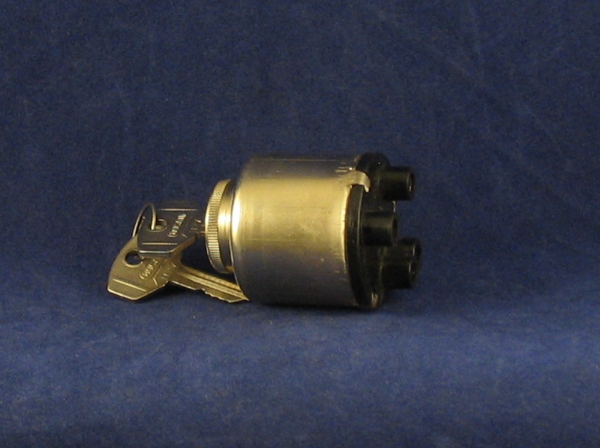 ignition switch original 3 position 4 terminal, 750 (bullet terminal) nb this is the large forward mounted type.