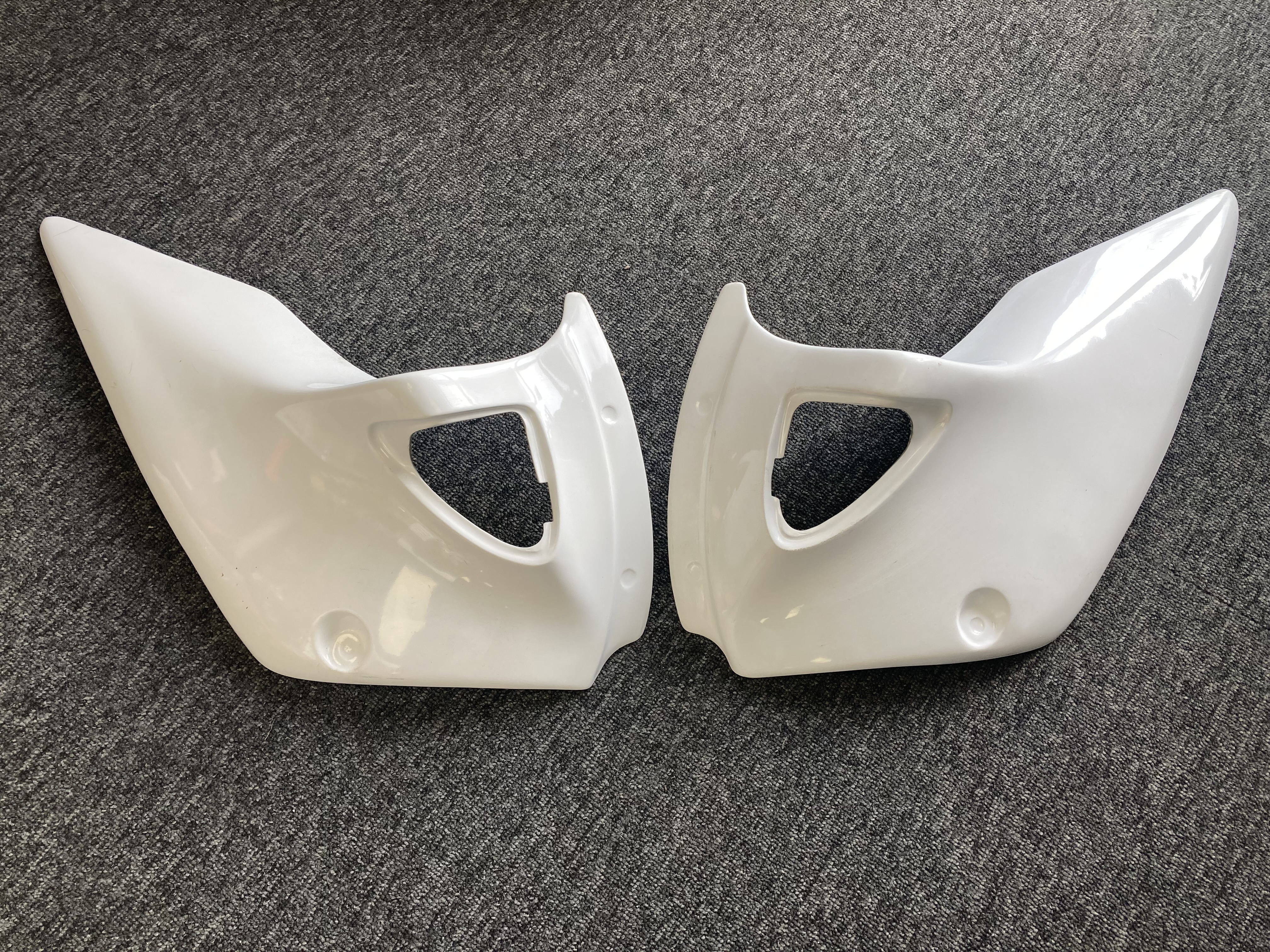 Fairing panel right and left Ducati 400 600 750 900 SS
